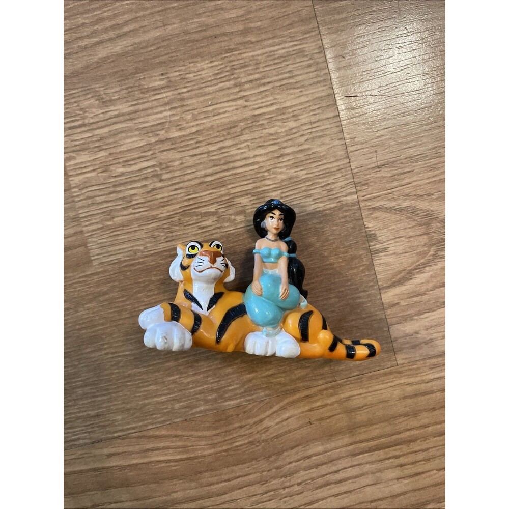 Aladdin PRINCESS JASMINE & RAJAH Mattel 1992 Vintage Disney Figure Cake Topper - Picture 2 of 8